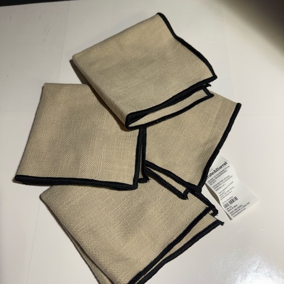 Crate&Barrel Other - Crate and Barrel 100% organic cotton beige Napkins with Black Trim NWOT